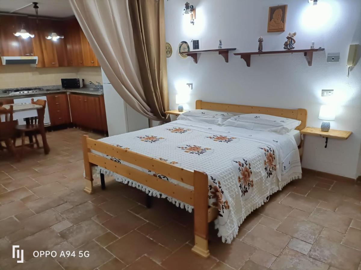 La Taverna Di Angela Amendolara Buitenkant foto
